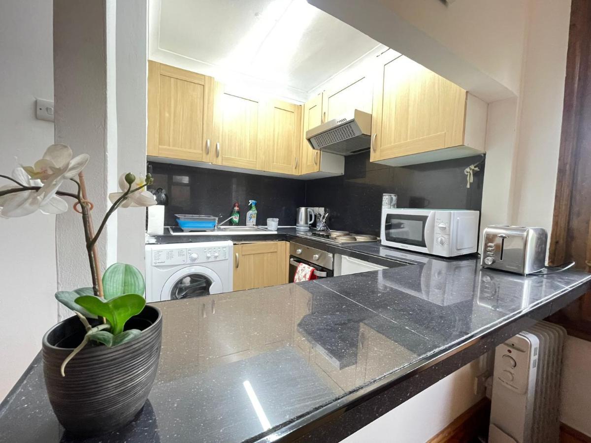 Private Double Room In Stratford London Kültér fotó